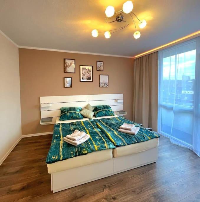 Grosse 3-Zimmer Wohnung, Zentrale Lage. Mülheim an der Ruhr Dış mekan fotoğraf