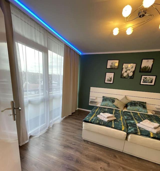 Grosse 3-Zimmer Wohnung, Zentrale Lage. Mülheim an der Ruhr Dış mekan fotoğraf