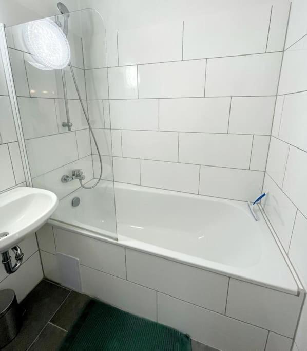 Grosse 3-Zimmer Wohnung, Zentrale Lage. Mülheim an der Ruhr Dış mekan fotoğraf