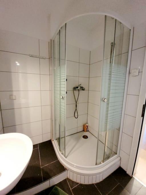 Grosse 3-Zimmer Wohnung, Zentrale Lage. Mülheim an der Ruhr Dış mekan fotoğraf