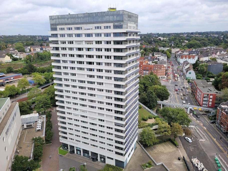 Grosse 3-Zimmer Wohnung, Zentrale Lage. Mülheim an der Ruhr Dış mekan fotoğraf